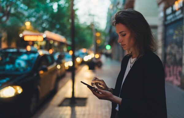 texts to make her miss you she's important stronger connection
